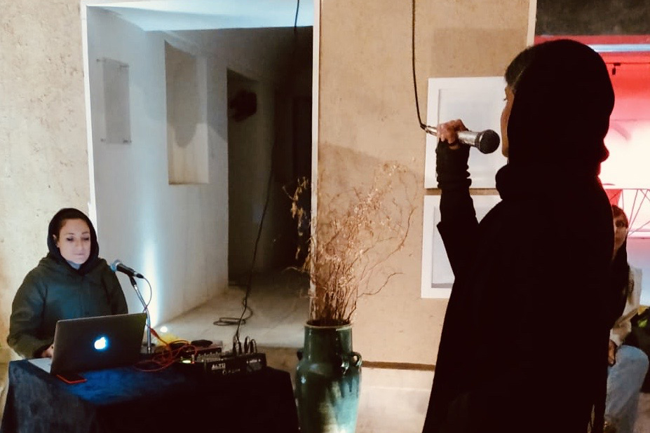 Firenze - Iran: Performance